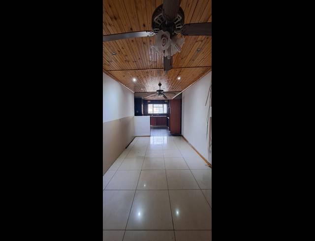 2 BEDROOM SEMI DETACHED FOR SALE IN EASTWOOD